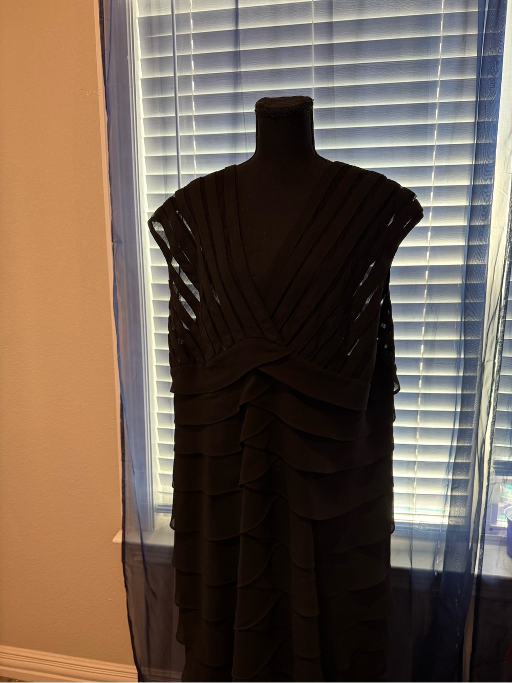 Scarlett Nite Black Layered V-Neck Evening Dress